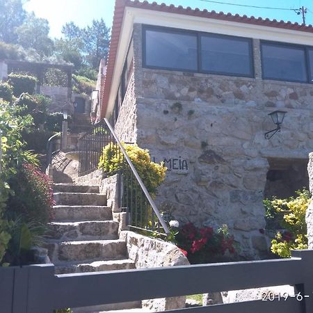 Casa Colmeia Εσποσέντε Εξωτερικό φωτογραφία